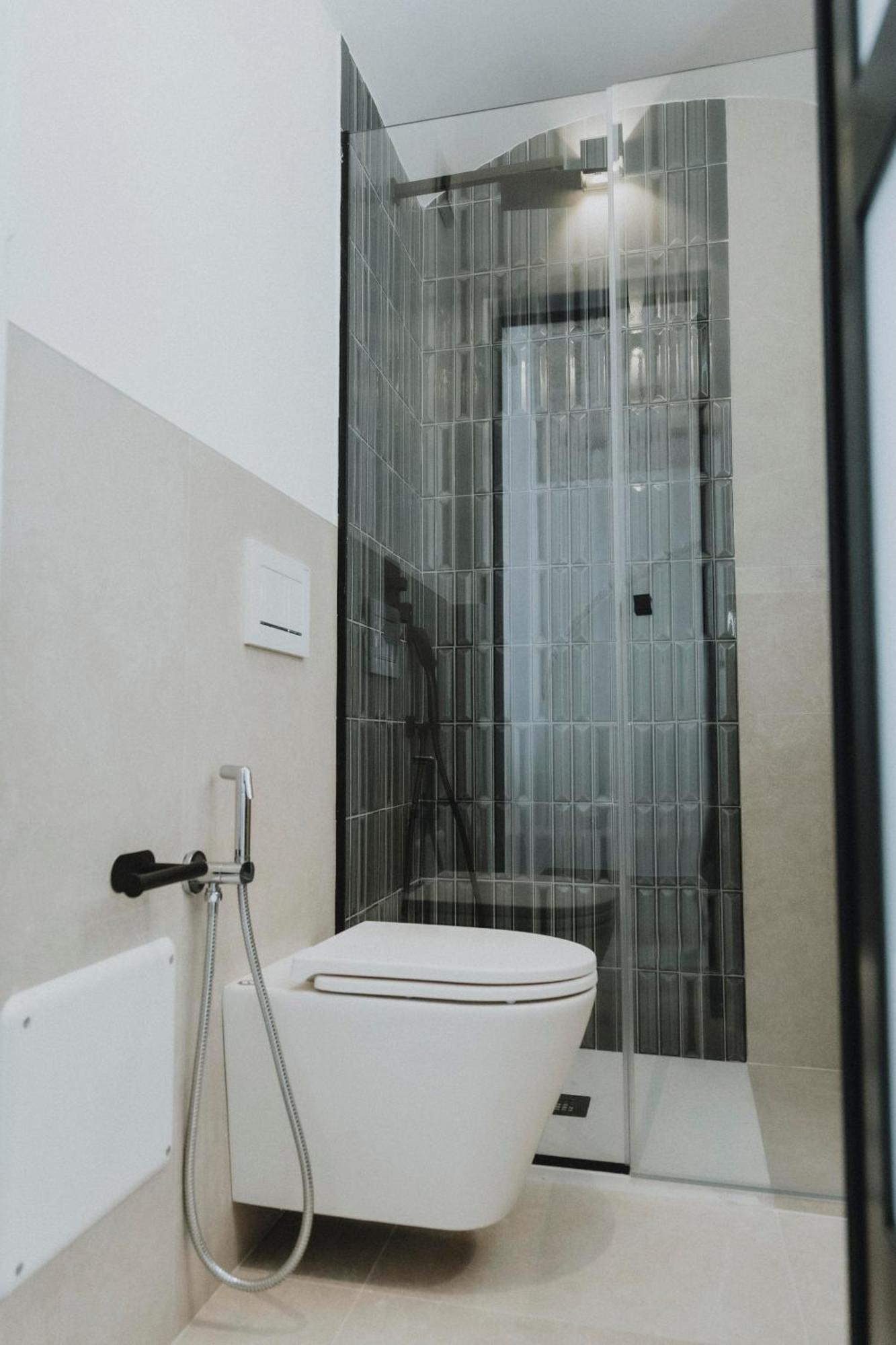 Al 22 Suite & Spa Luxury Experience โปลีญาโนอามาเร ภายนอก รูปภาพ
