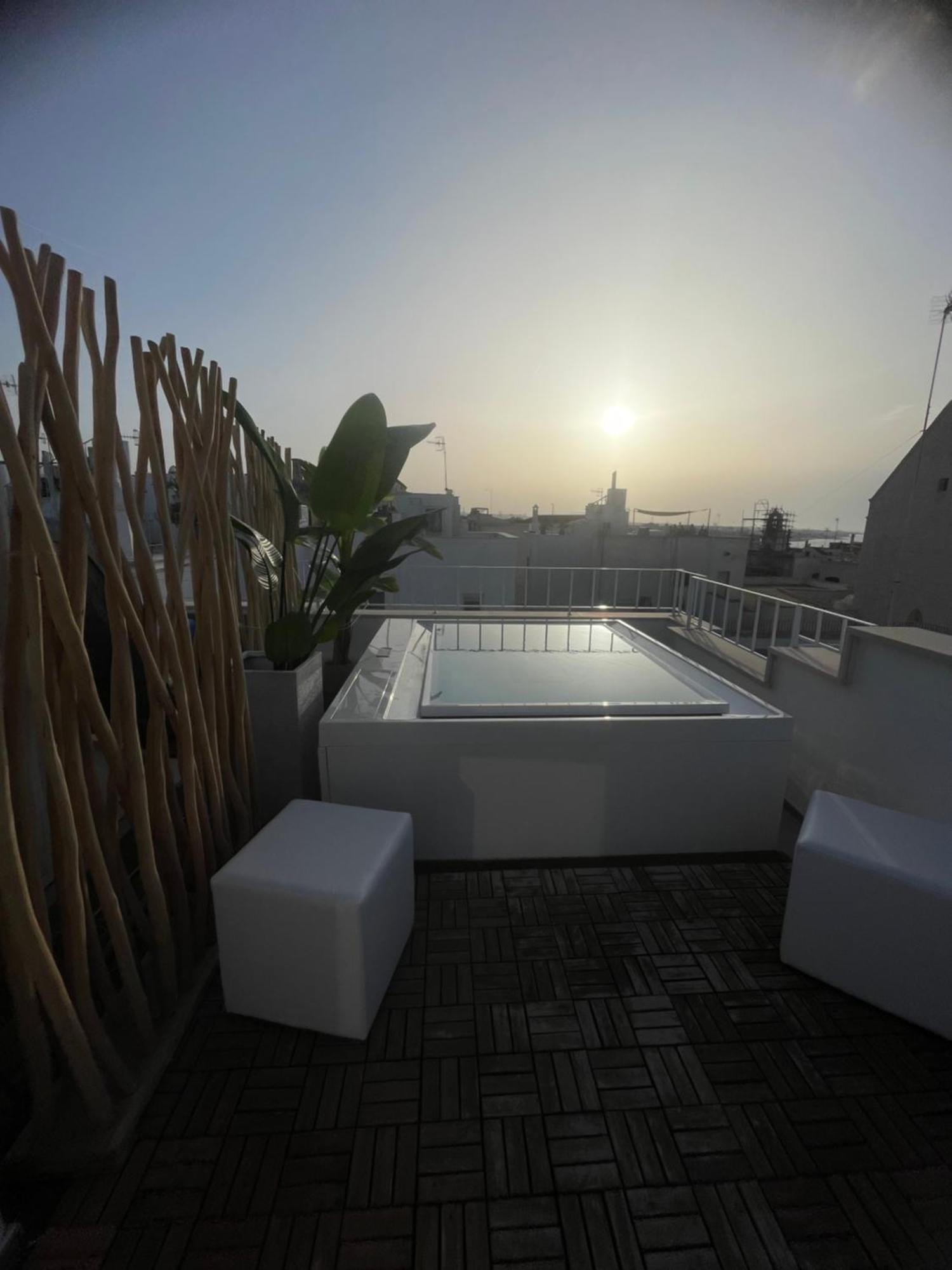 Al 22 Suite & Spa Luxury Experience โปลีญาโนอามาเร ภายนอก รูปภาพ